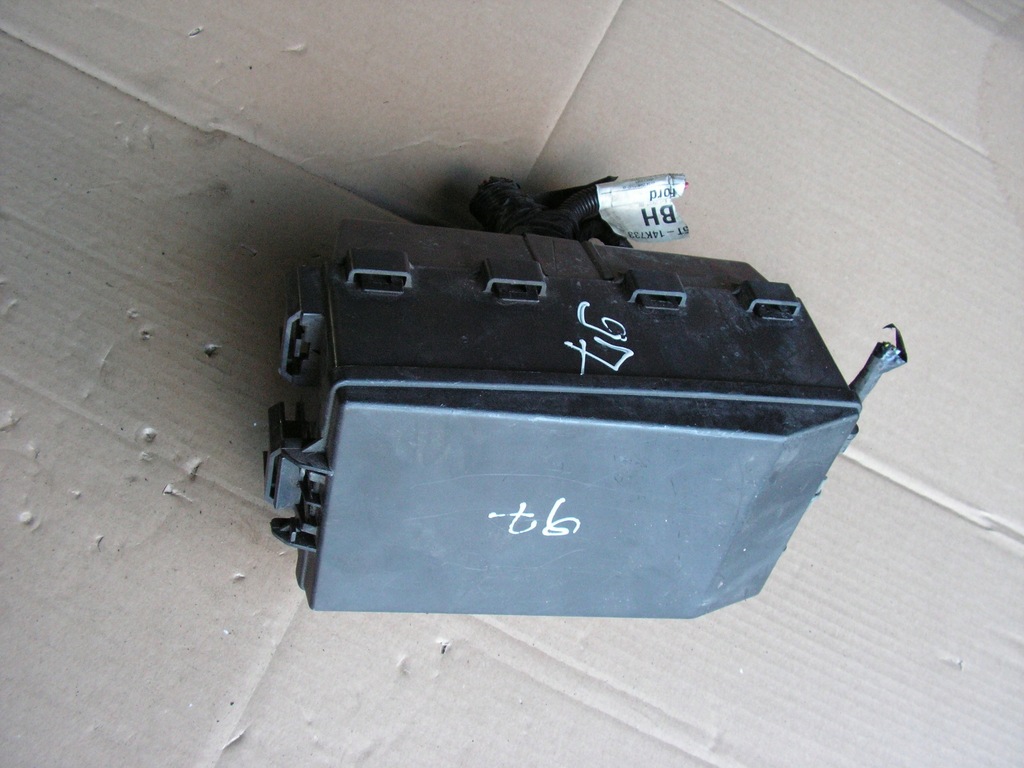фото №1, 1.6 коробка предохранителей ford focus mk1