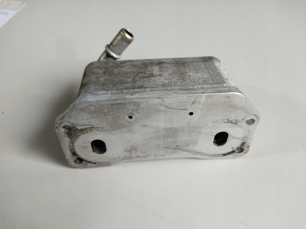 фото №5, Volvo v60 d4 13r- радиатор масла 31293761