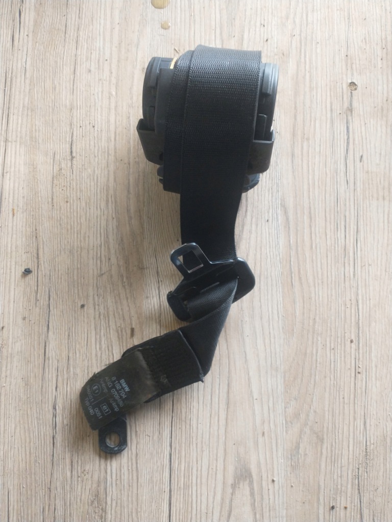 Купить Bmw 7 e38 ремень безопасности правый  передний перед