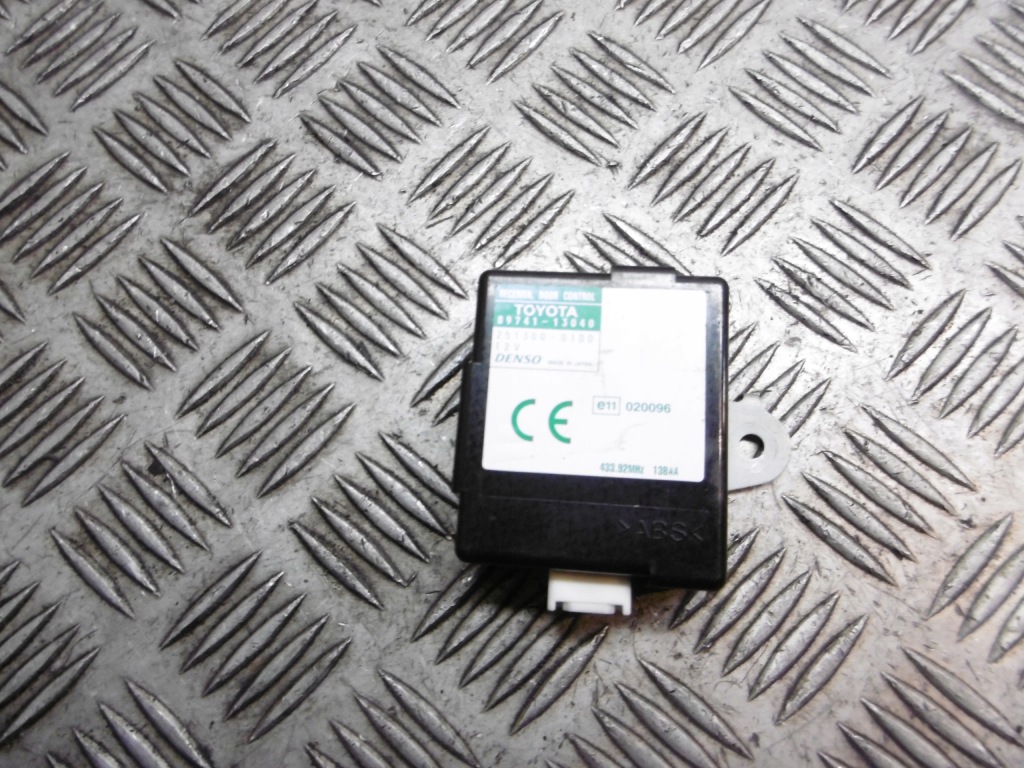 фото №1, Блок керування модуль замка центрального toyota corolla verso 89741-13040