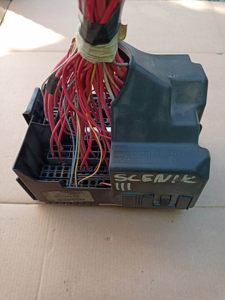 фото №3, Коробка предохранителей renault scenic iii