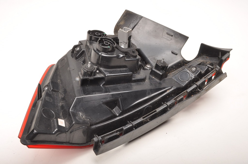 фото №11, Volvo s90 ii лампа правая задняя правый задняя 31698713