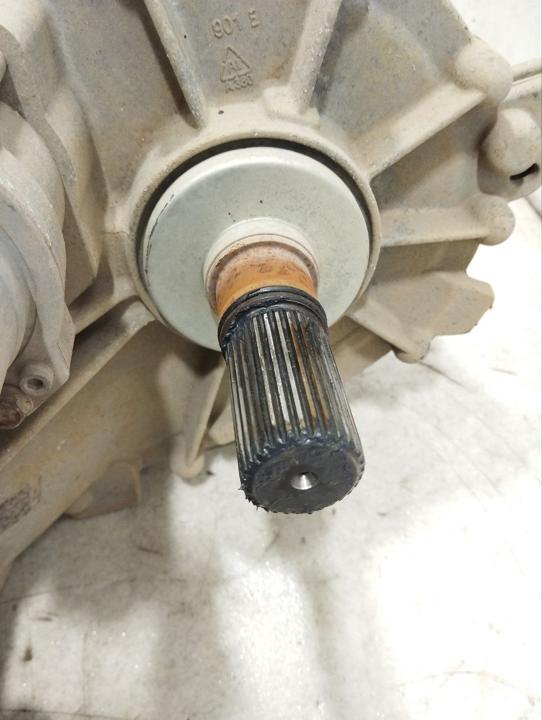 Коробка передач приборная dodge ram 1500 iv gen 2019 68250775ae Цена