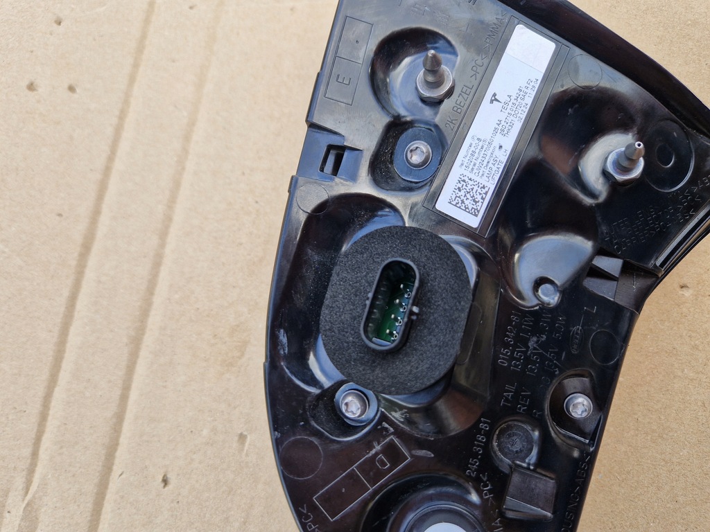 фото №6, Tesla model 3 лампа левая левый задняя задняя led крышка багажника оригинал europa