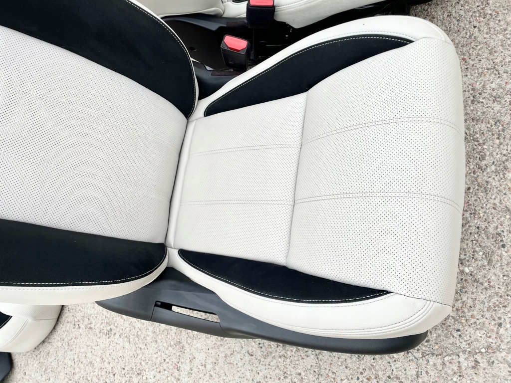 фото №5, Range rover velar r-dynamic сидіння заднє сидіння салон оббивка двері перед задня