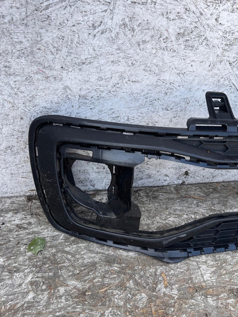 фото №2, Vw up lift решётка бампера перед оригинал