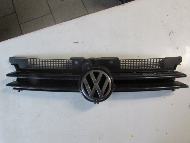 фото №1, Решётка радиатора vw golf iv
