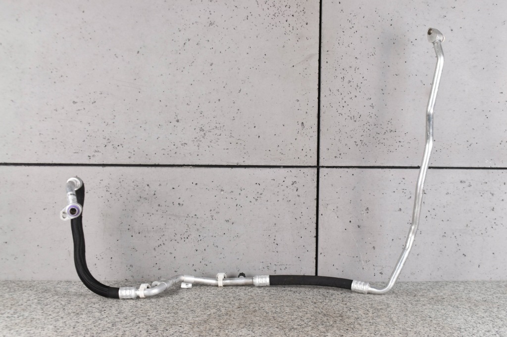 фото №1, Bmw 2 f45 f46 x1 f48 x2 f39 mini f55 f56 шланг труба кондиционера 9209723