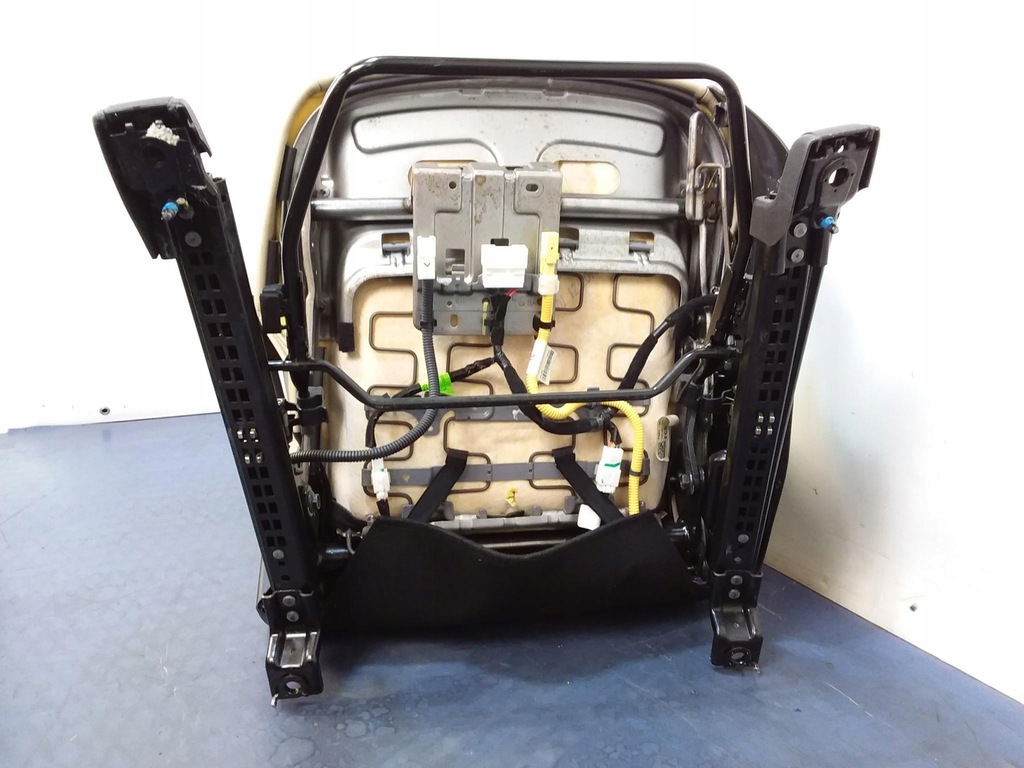 фото №11, Hyundai tucson iii сиденье водителя кожа