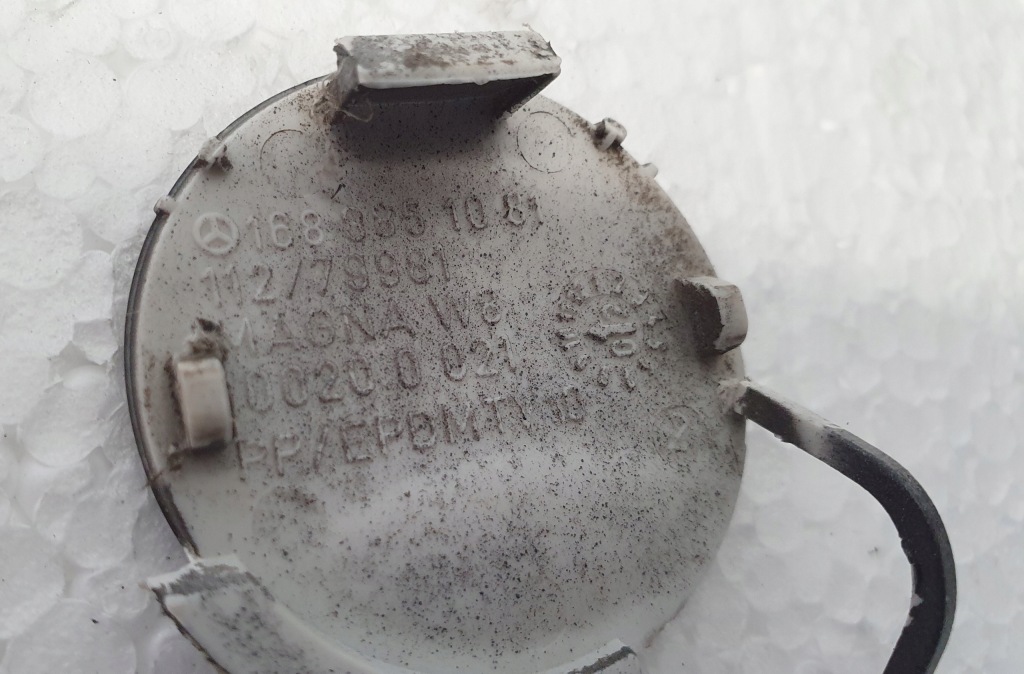 фото №5, Mercedes a w168 заглушка бампера задняя оригинал