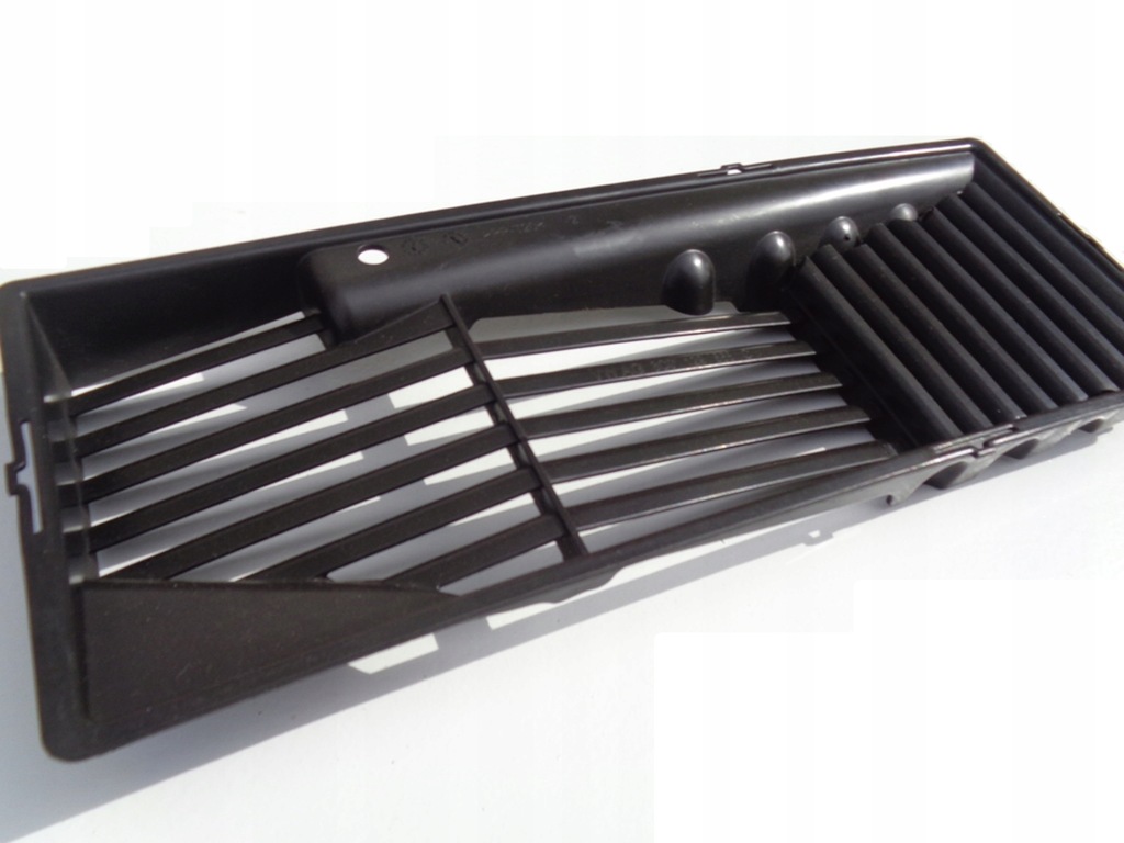 фото №1, Решётка фильтра воздуха vw passat b6 b7 cc