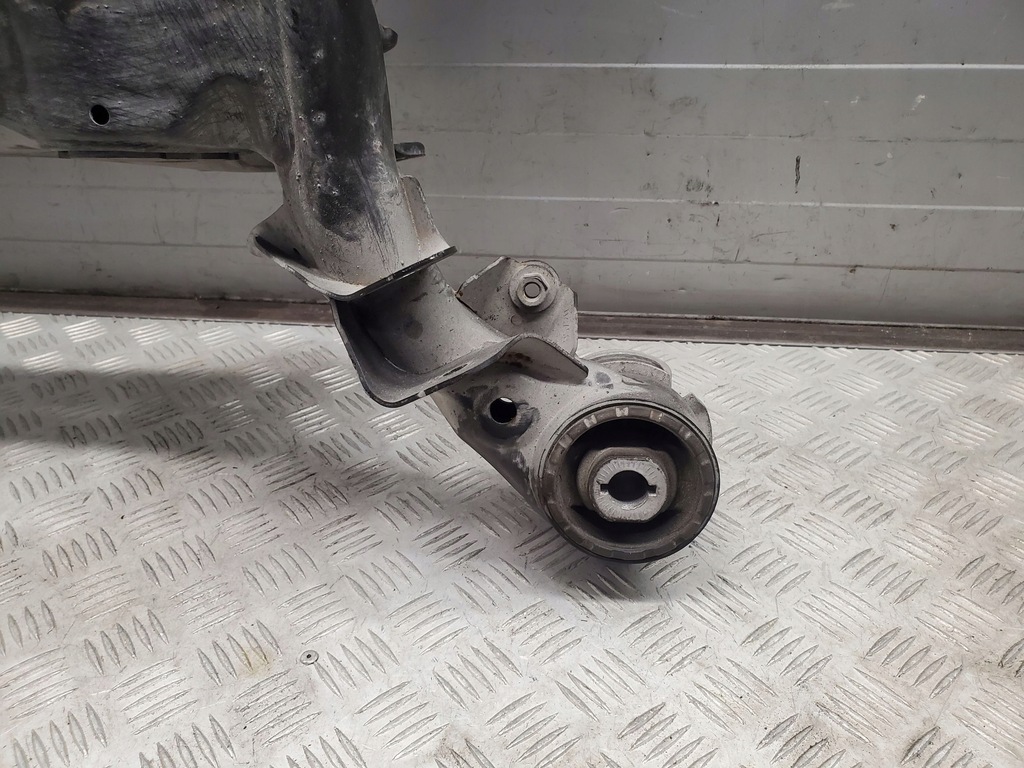 фото №9, Audi a4 s4 b9 8w 8w0505235ak с задний балка задние