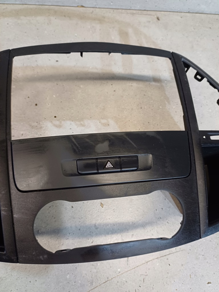 фото №6, Рамка панель среднего mercedes vito w447 nr. a4476890011