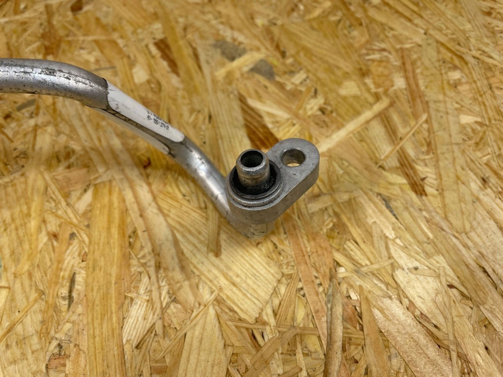 Патрубок трубка шланг кондиціонера tesla model 3 1092158-00-f 2017- Ціна