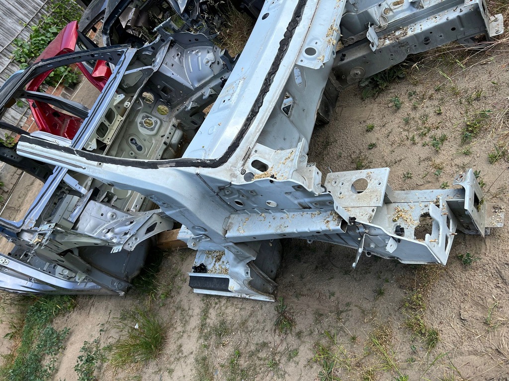 фото №1, Четверть правая передняя nv300 vivaro b trafic iii