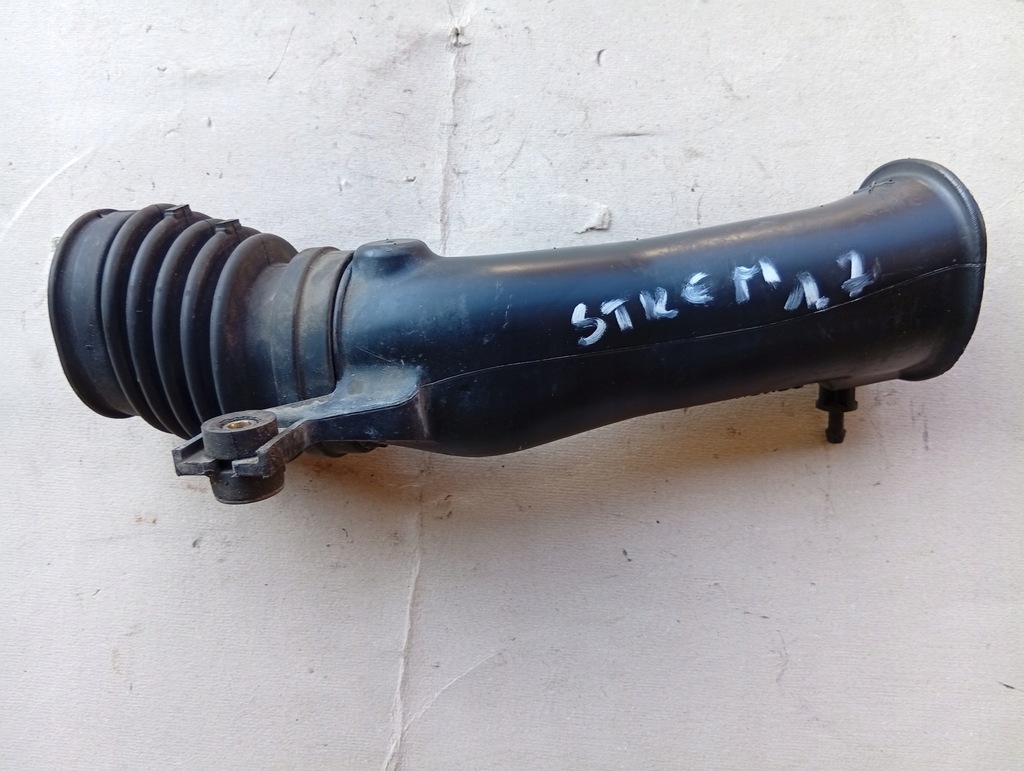 фото №1, Honda stream 01-05 труба шланг воздухозаборник воздуха 1.7