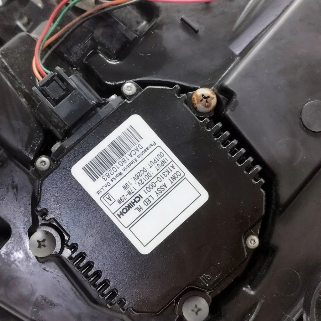 фото №8, 2012 nissan leaf i ze0 лампа передня e1313057