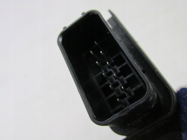 фото №4, Замок двері правий задня mazda 3 2003-2009