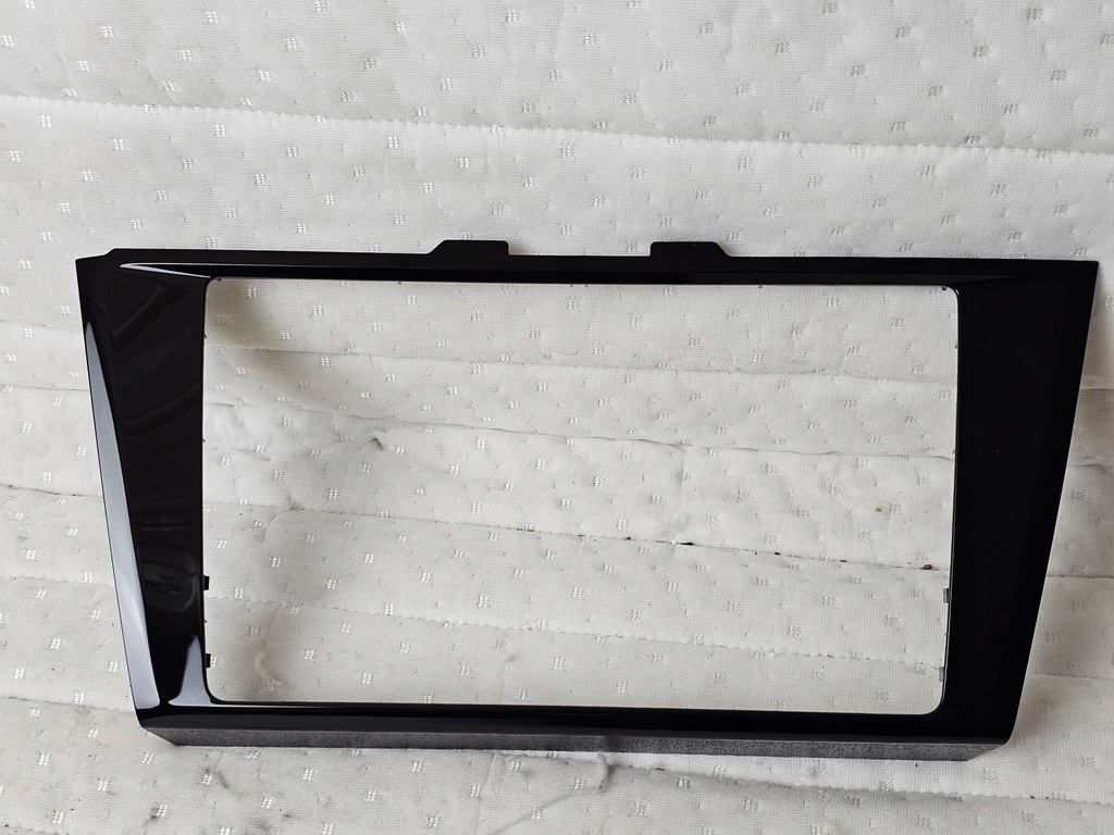 фото №1, Молдинг dekor корпус радио navi навигации консоли vw arteon