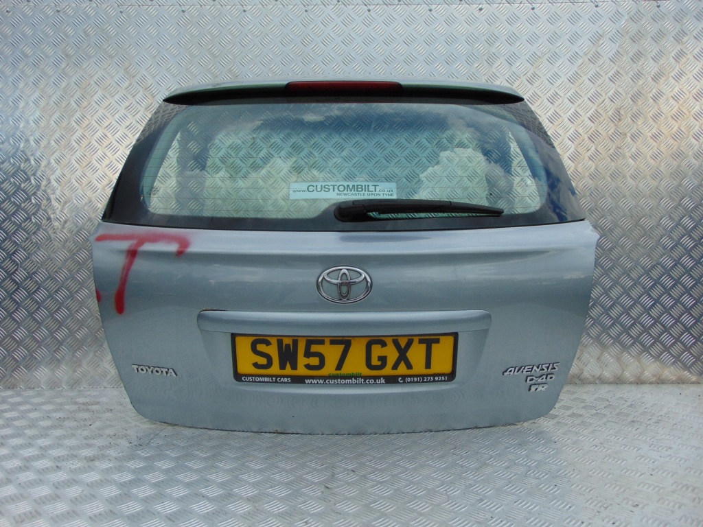 фото №1, Toyota avensis t25 кришка багажника задня задня kombi 03-