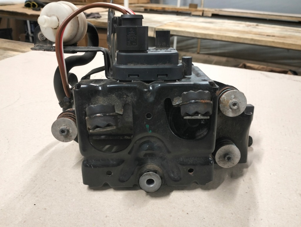 фото №6, Компресор насос підвіска 4m0616005h audi q7 q8