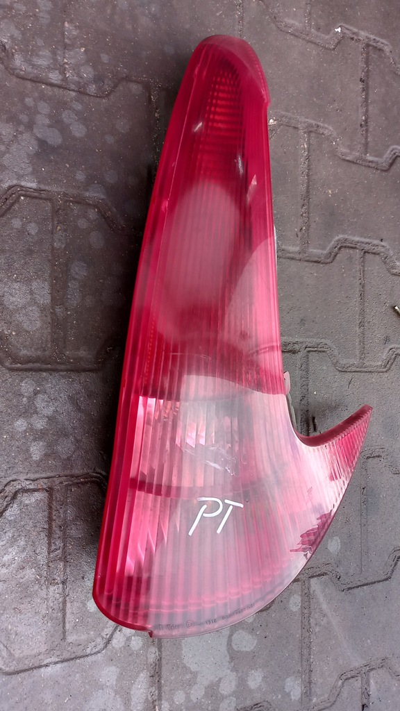 фото №1, Лампа правая задняя peugeot 206 03r hb