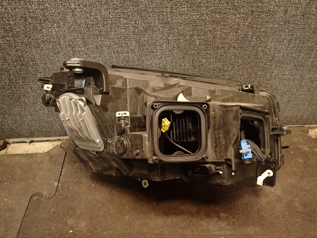 фото №6, Mercedes-benz оригінальний номер a2539065701 лампа передня ліва