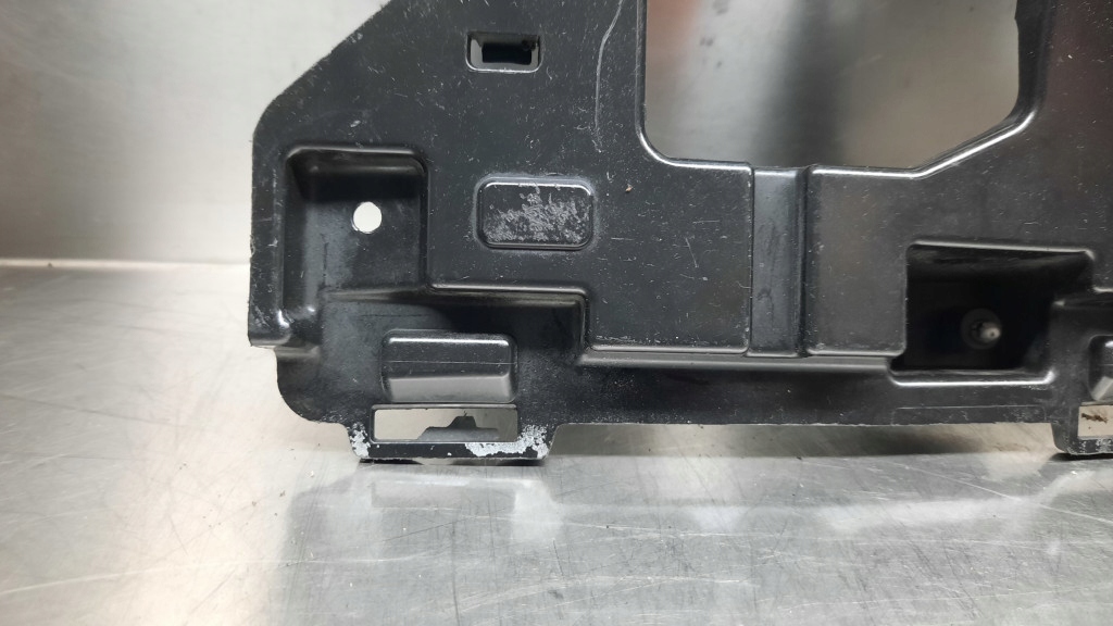 Направляющая бампера левый перед 31425001 volvo v40 ii 12- Недорого