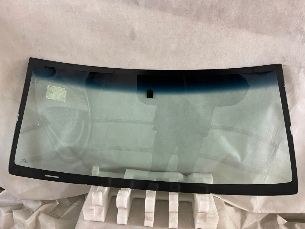 фото №4, Toyota tundra pick up стекло передняя 2000-2006