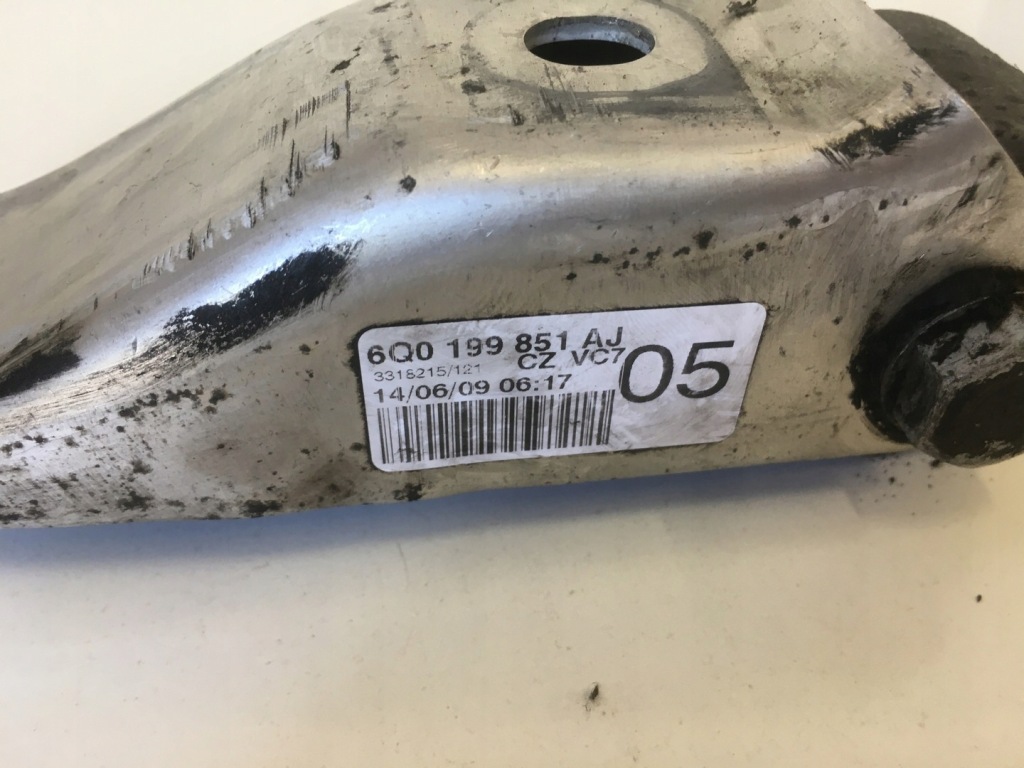 фото №6, Seat ibiza iv кронштейн подушка двигуна 6q0199851aj