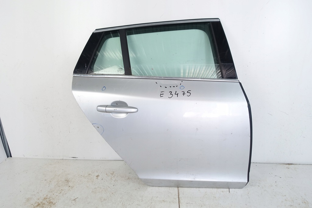 фото №1, Дверь правый задняя правое задние volvo v60 i 2010-
