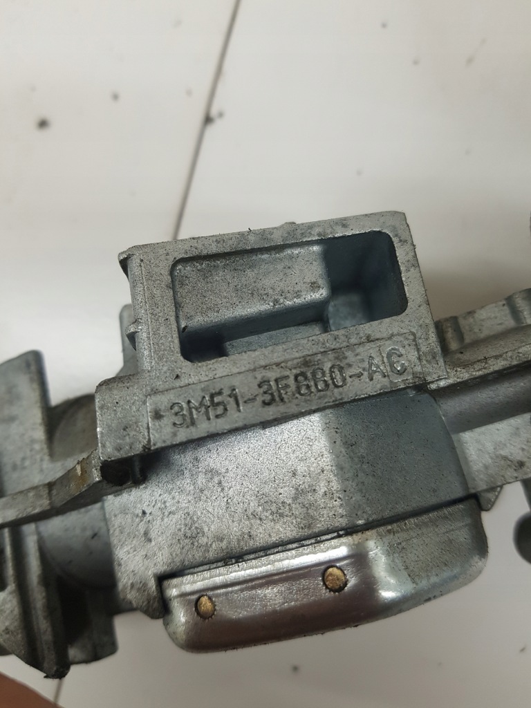 фото №1, Замок зажигания с ключ mazda 3 3m513f880ac