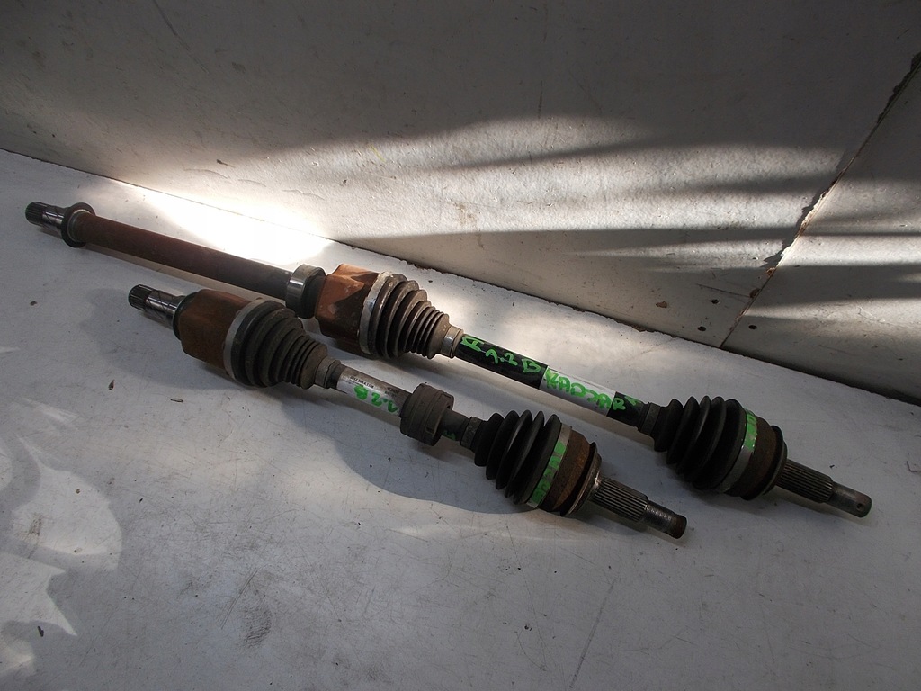 фото №1, Kadjar привідний вал ліва короткий 1.2 tce автоматична коробка передач