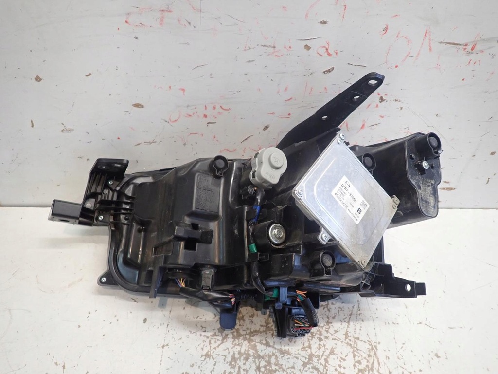 фото №6, Лампа перед передняя правая mazda cx30 2019- full led