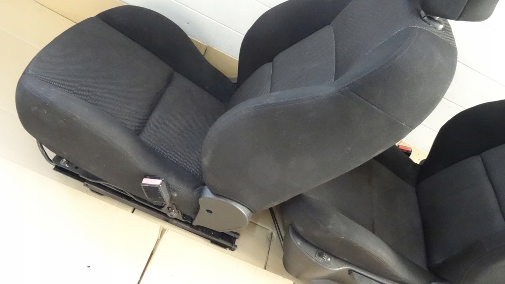 фото №14, Peugeot 207 сидіння сидіння заднє сидіння оббивка hb 5d