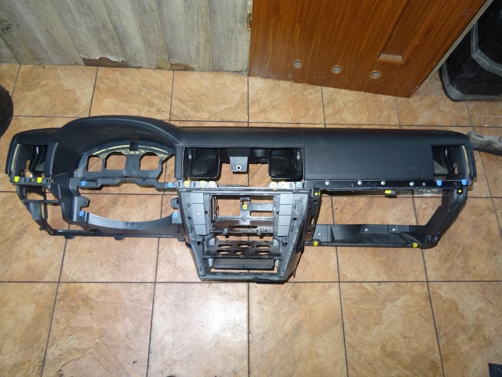 фото №7, Vectra c 1.8b 03' sedan приборная панель приборная