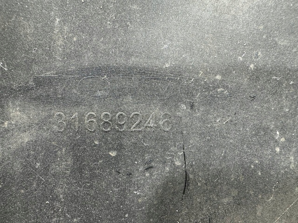 фото №16, Volvo xc60 ii 2017- бампер задняя 31689246