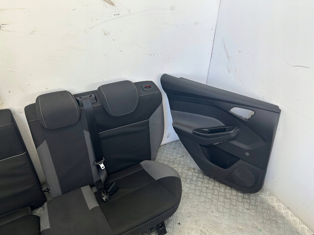 фото №9, Сиденье сиденья заднее сиденье обшивки комплект europa ford focus mk3 kombi