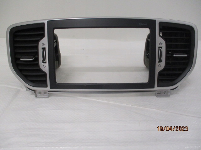 фото №11, Kia sportage iv рамка радио вентиляция 84740-f14200