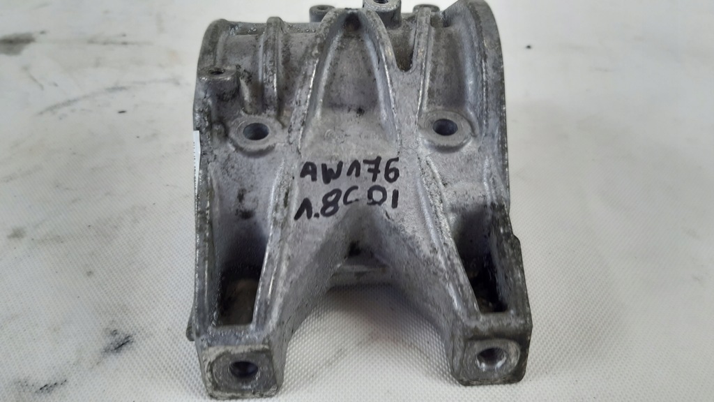 фото №6, Mercedes a klasa w176 1.8 cdi опора полуось a6512200131