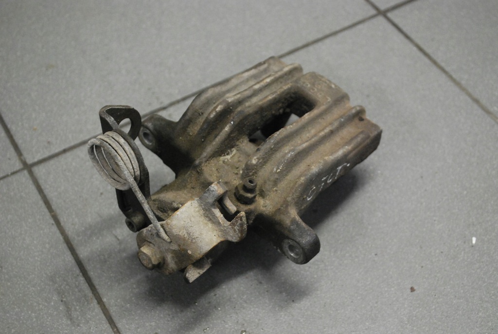 фото №1, Суппорт левый задняя audi a6 c5 lift 245mm