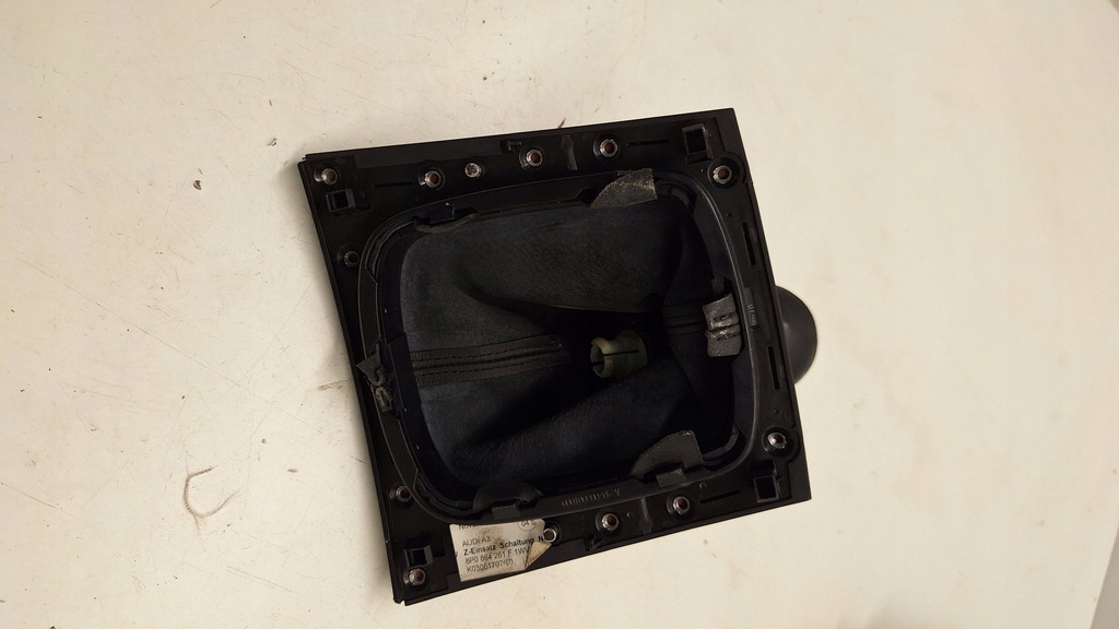 фото №12, Рамка домкрата ручка передач попільничка drewno audi a3 8p 8p0864261f