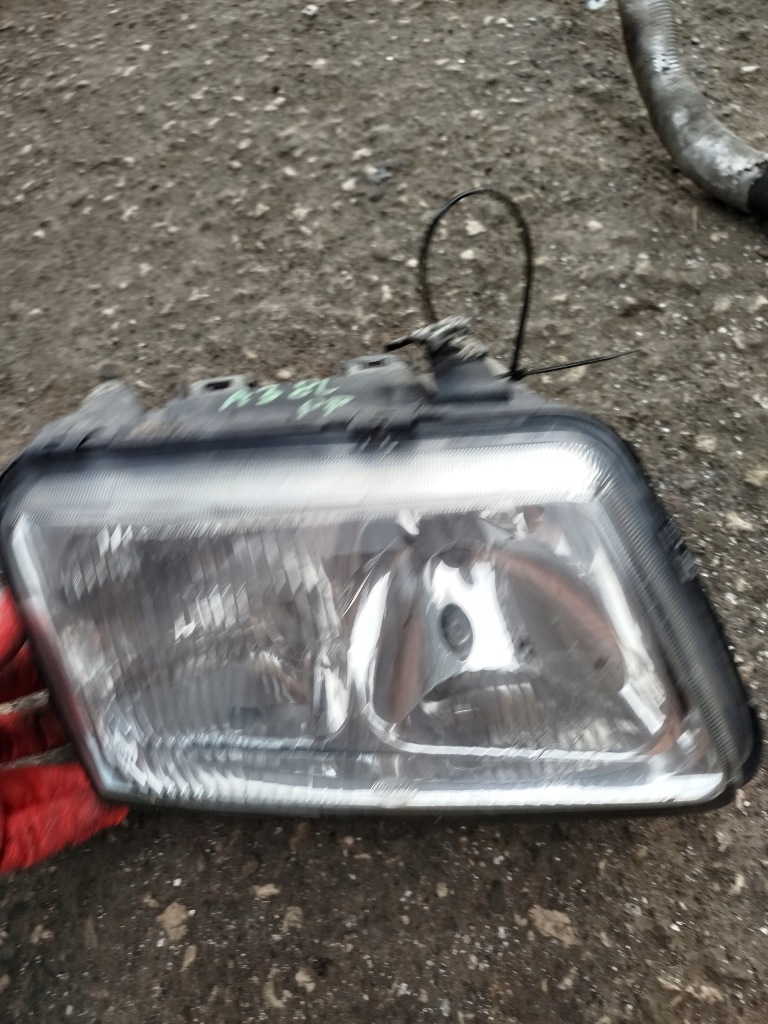 фото №2, Лампа правая правый перед audi a3 8l