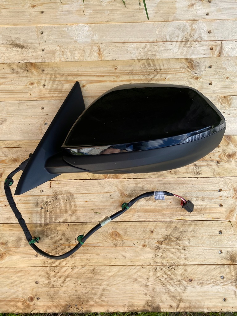 фото №1, Audi q8 4m8 дзеркало ліва 8 pin повний l041