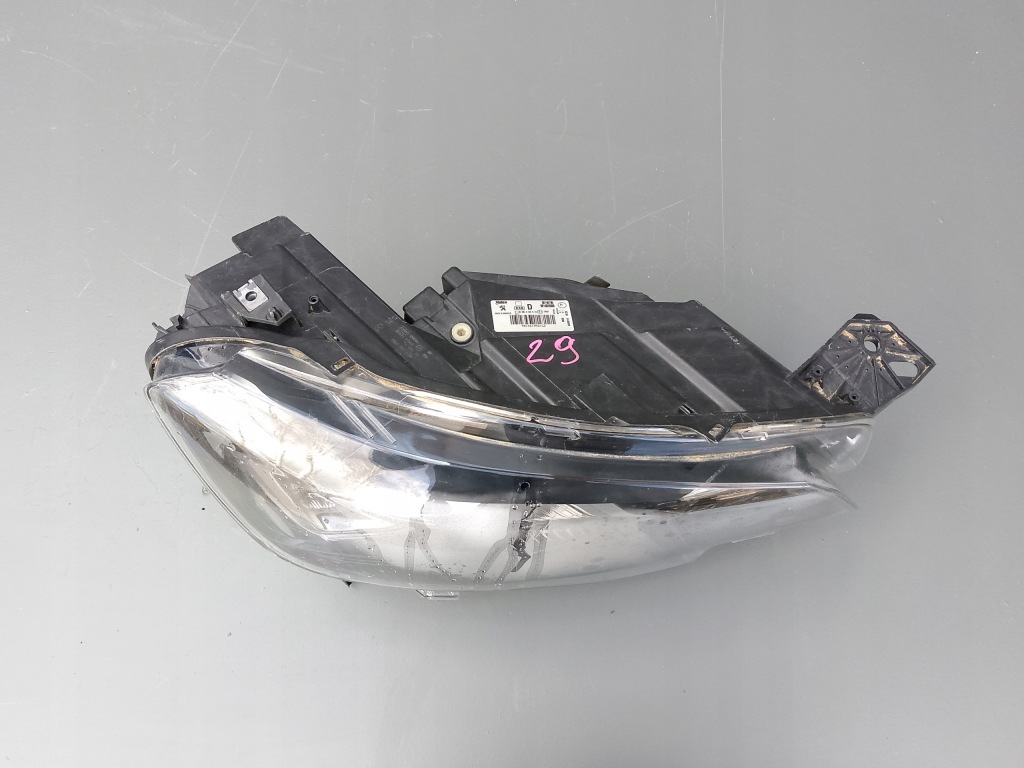 фото №6, Peugeot partner rifter 2019- лампа передняя правая правый перед 9816826880 ÷