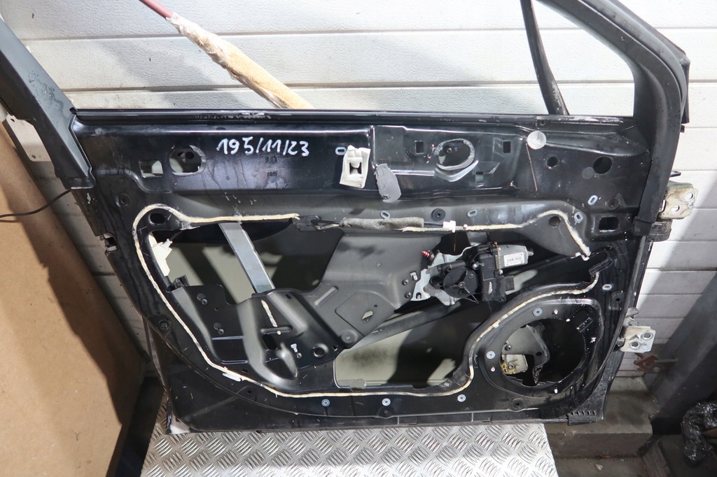 фото №12, Двері лівий перед citroen c5 iii x7 sedan лак ktvd