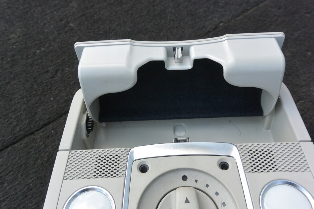 фото №8, Лампа потолочный kpl панорама audi q7 4l