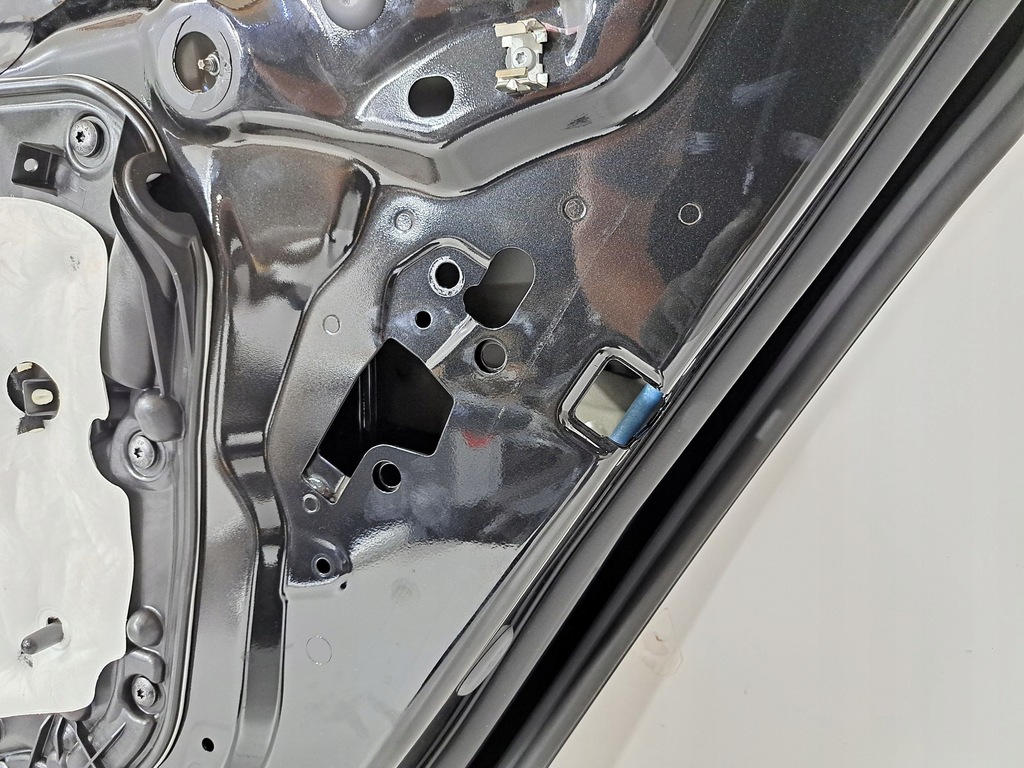 фото №15, Bmw 8 g16 2022 задняя сторона правая дверь задние