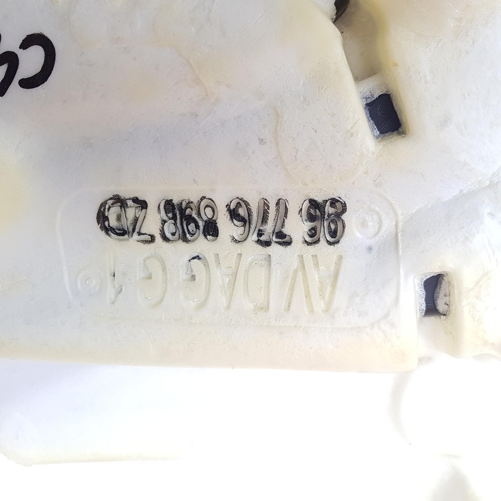 фото №3, Килимок обшивка лівий перед c4 picasso ii