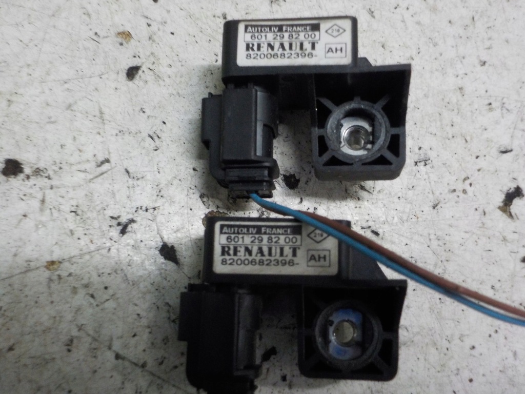 фото №1, Scenic ii датчик удара